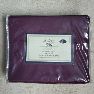 Delray Plum 600 Thread Count Flat Sheet and Pillowcases